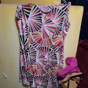 NY Collection Swirl Pattern Dress in Red, Green, and White